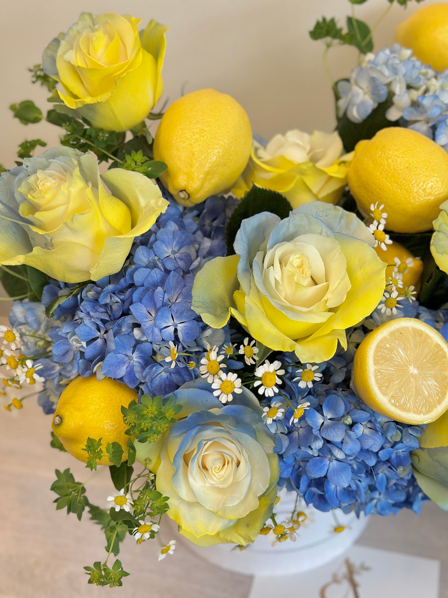 Aazure Sea Salt Citrus Flower Box