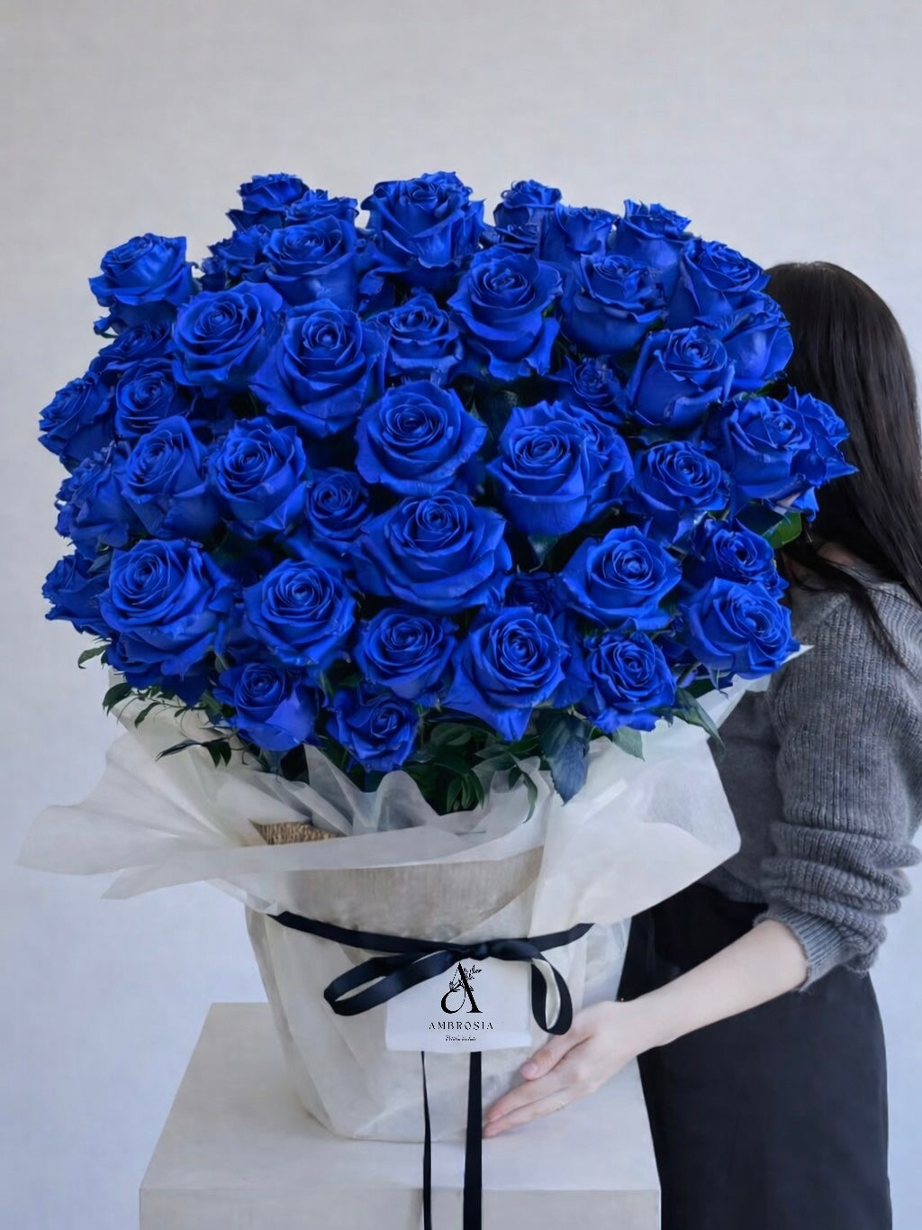 52-99 Royal Blue Roses Basket – Ambrosia Floral Studio