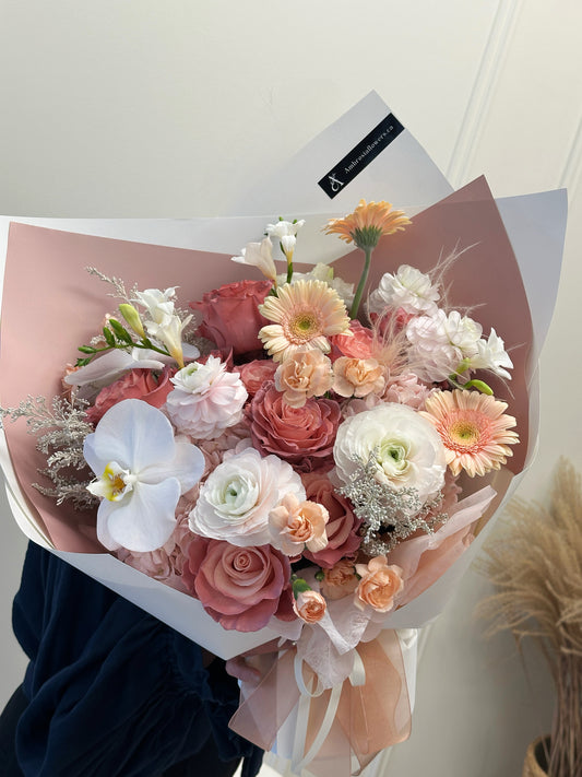 Florist's Pick Bouquet - Premium
