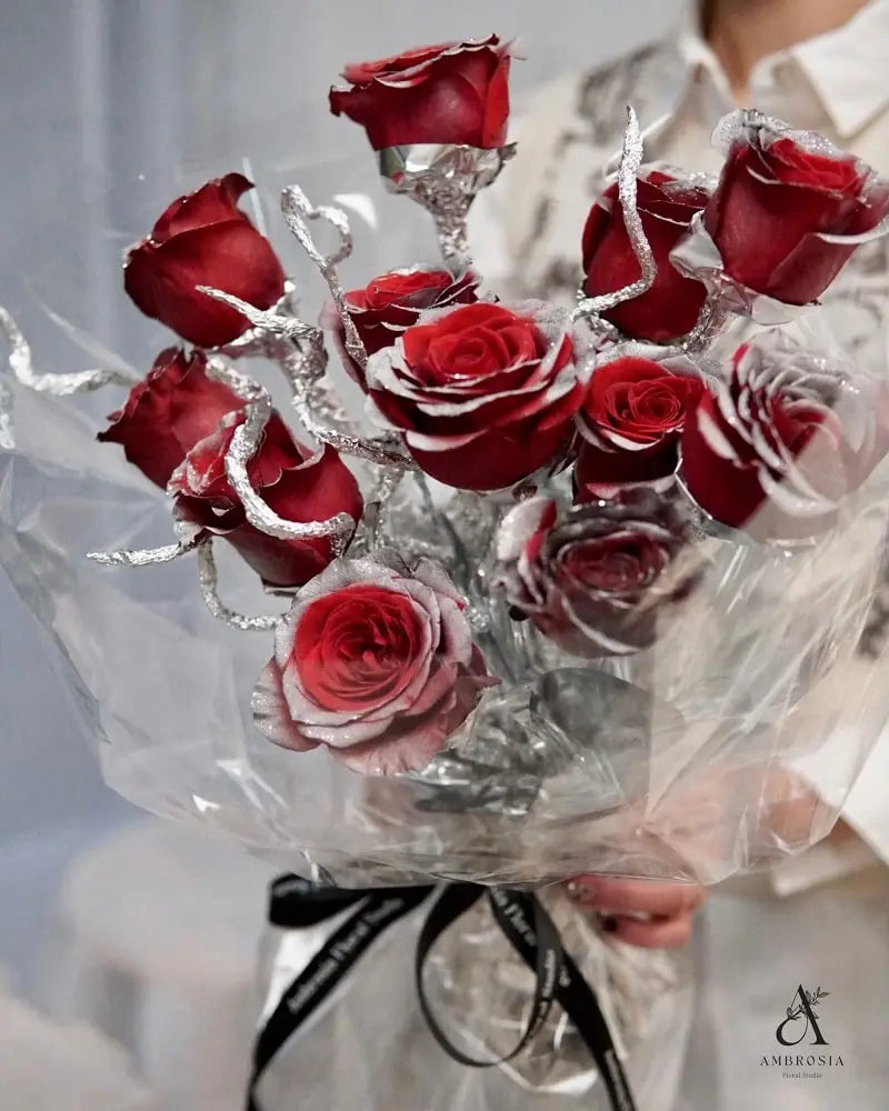 TINTED-GALAXY-ROSES-BOUQUET-min