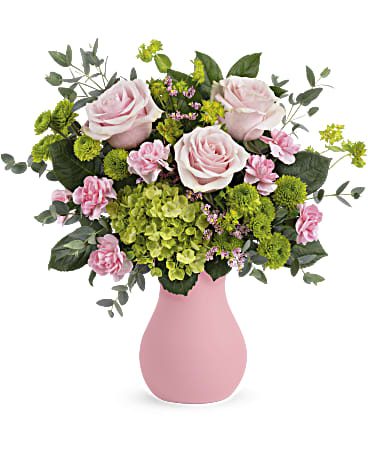 Teleflora’sBreezyPinkBouquet