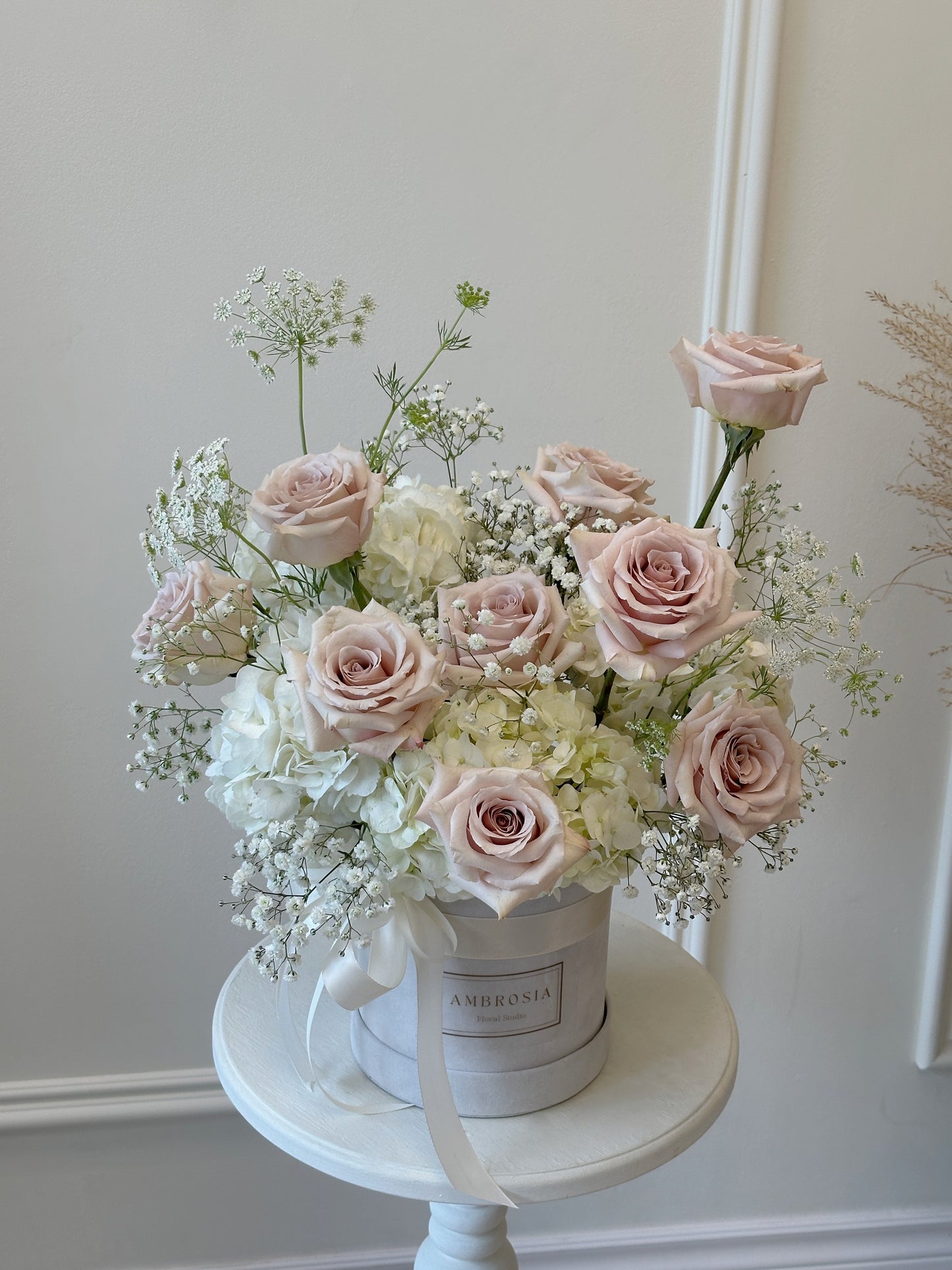 Blush Elegance Hat Box