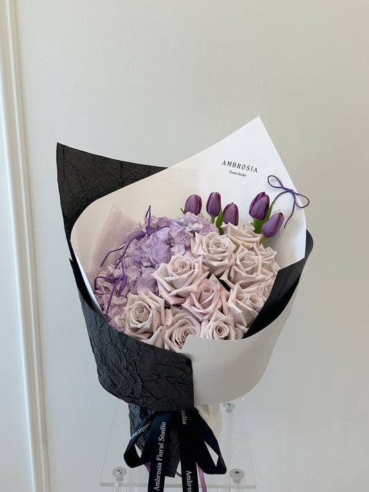 Amethyst Purple Menta Dreamy Bouquet