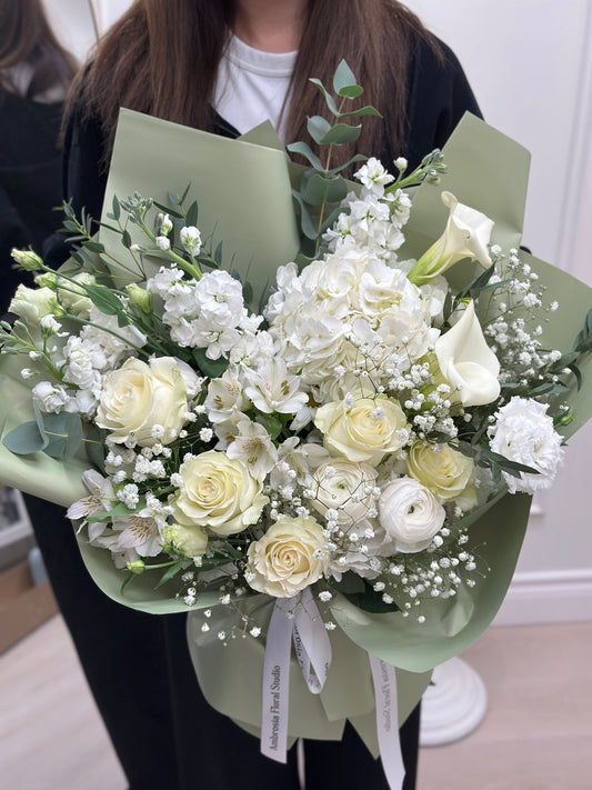 A All White Mixed Bouquet