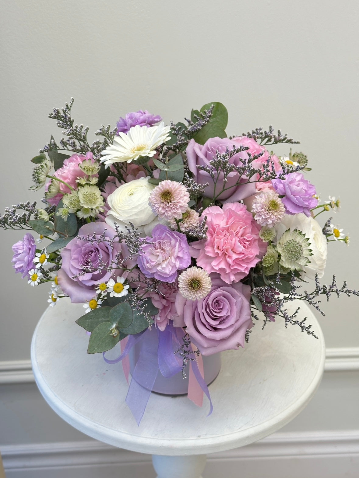 1Women’s Day Arrive In Style - Pink and Purple Mixed Flower Vase