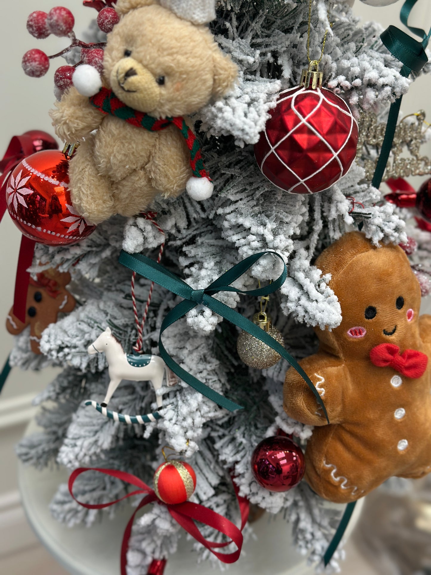 Tabletop Christmas Tree 20Inch - Red