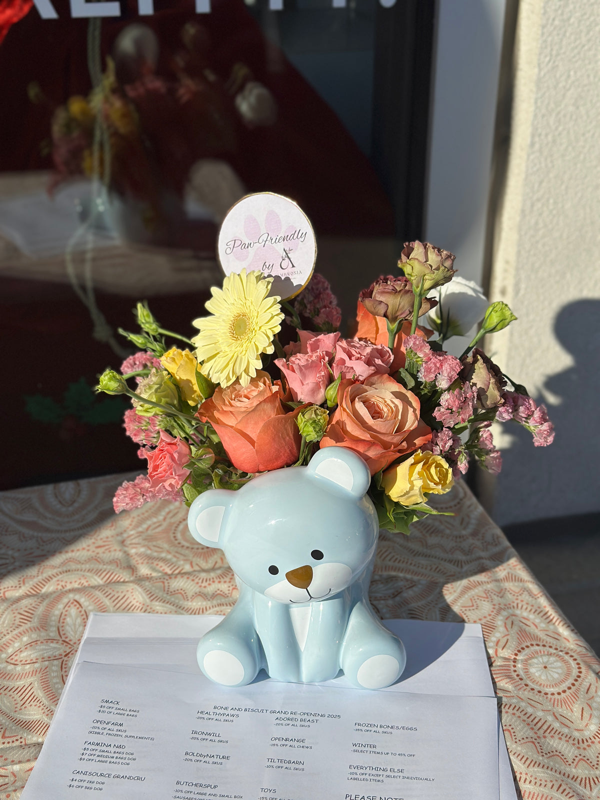 Pet-Friendly Fresh Flowers – Bear Pot  Florist’s Pick