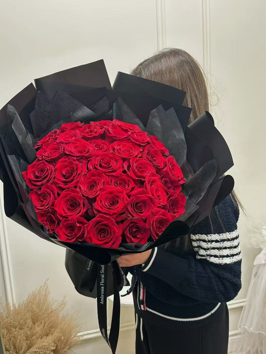 ARR Infinite Love Bouquet